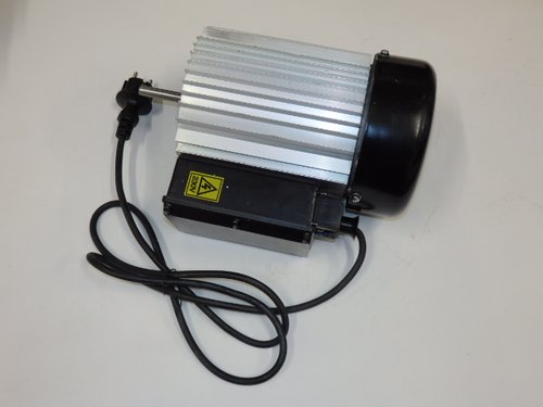 Motor + switch box