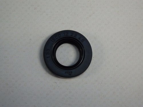 OIL SEAL(S)