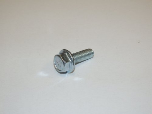 roub M6x18
